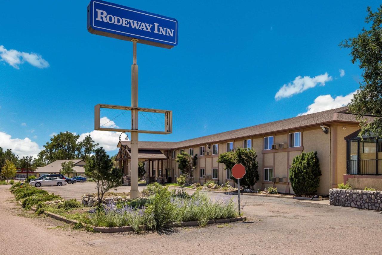 Rodeway Inn Colorado Springs Extérieur photo